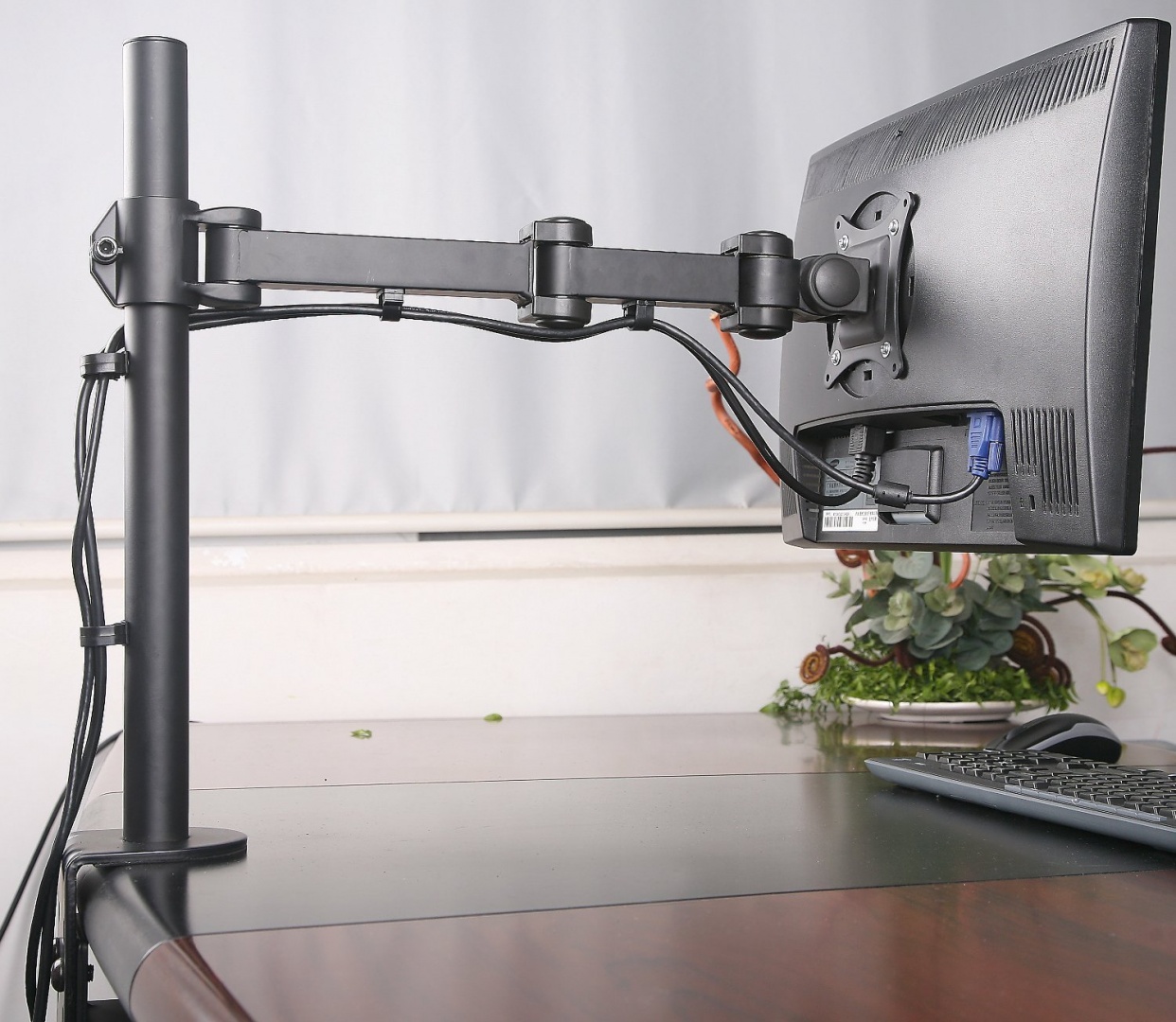 VIVO Single LCD Monitor Desk Mount Stand Fully Adjustable/Tilt/Articulating for 1 Screen up to 70cm (STAND-V001) by VIVO - Shop Online for Homeware in New Zealand VIVO Single LCD Monitor Desk Mount Stand Fully Adjustable/Tilt/Articulating for 1 Screen up to 70cm (STAND-V001) by VIVO - Shop Online for Homeware in New Zealand