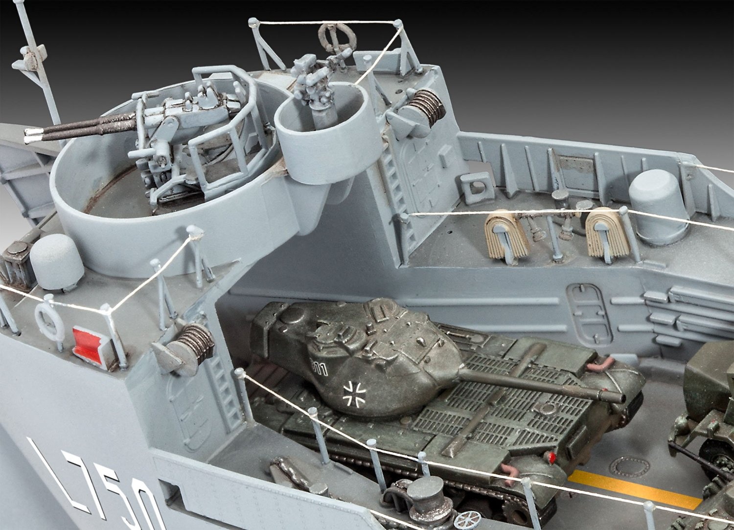 Revell 05139 1:144 EIDECHSE-German LSM CLASS