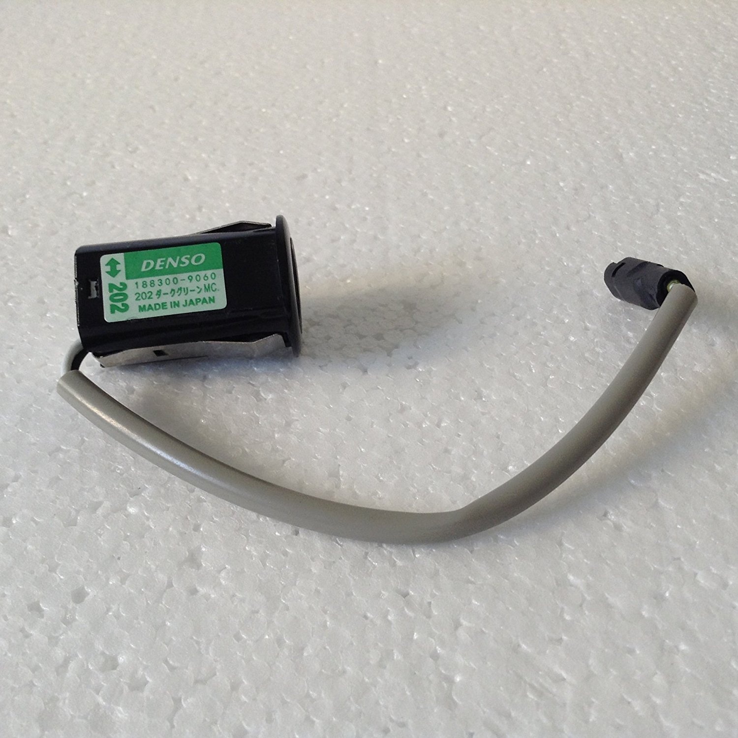LHZTECH PDC Parking Sensor 188300-9060 PZ362-00201-C0 For Toyota Camry Lexus